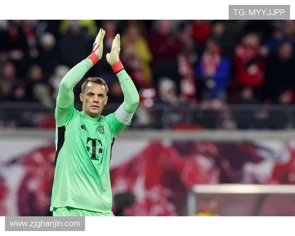 诺伊尔:守护球门的传奇门将与他的辉煌足球生涯探索