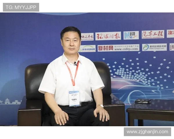 李伟专访：从青涩少年到足球巨星的成长之路与心路历程